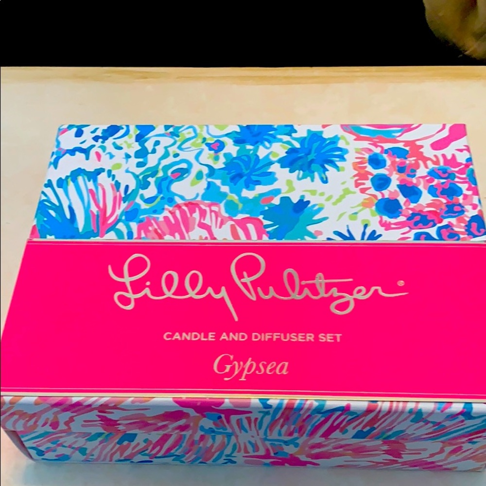 Lilly Pulitzer diffuser set and candle Gypsea